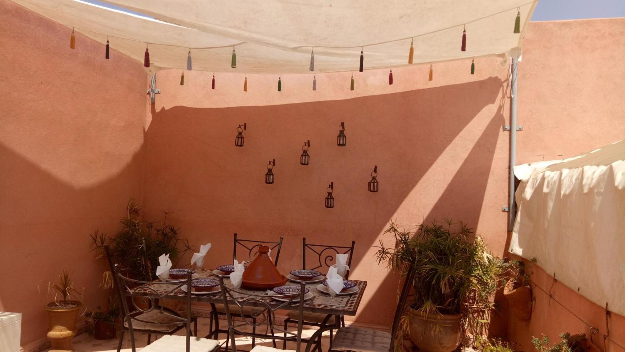 Riad Majdoulina Chez Jiji มาร์ราเกช ภายนอก รูปภาพ