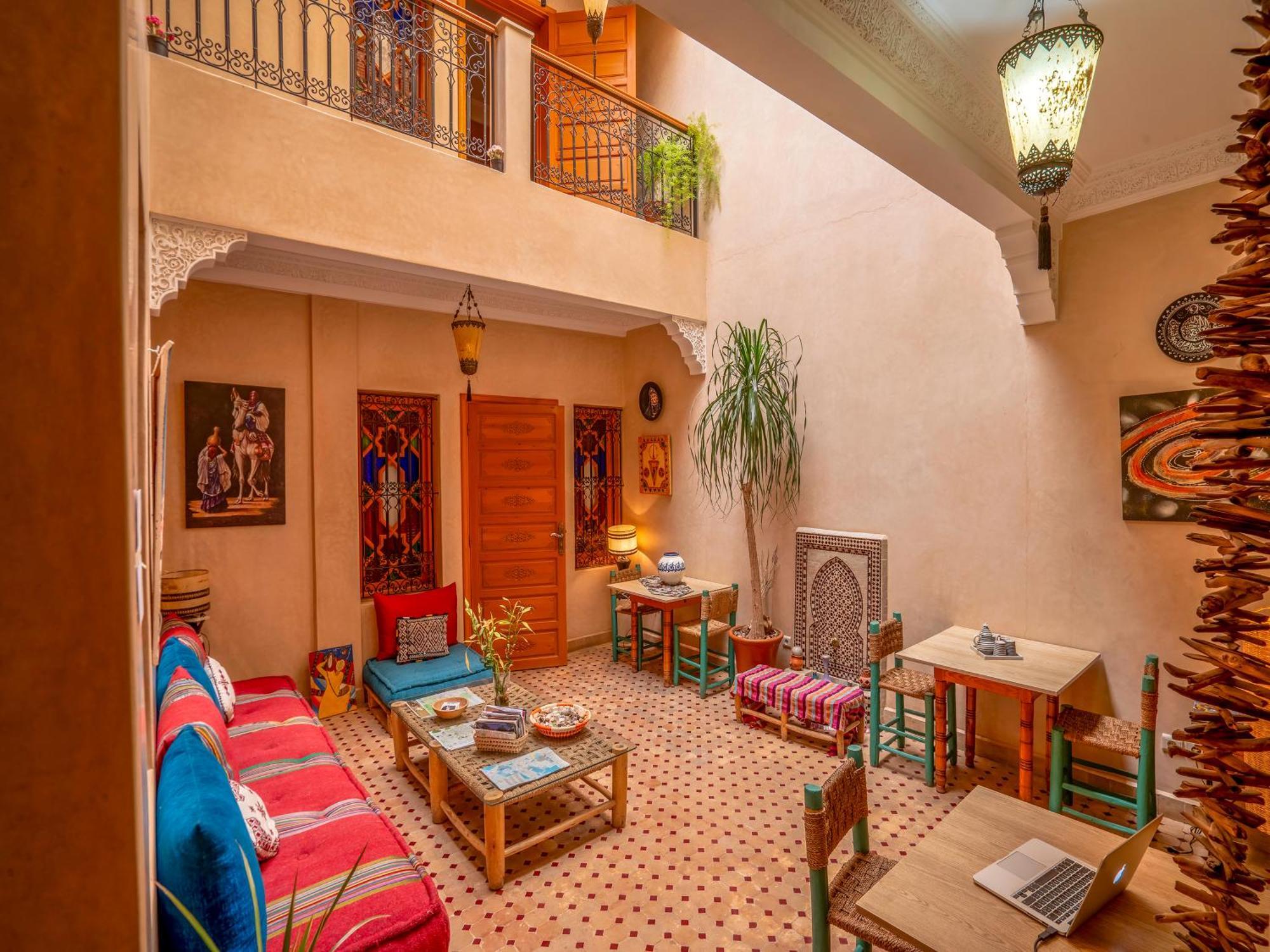 Riad Majdoulina Chez Jiji มาร์ราเกช ภายนอก รูปภาพ