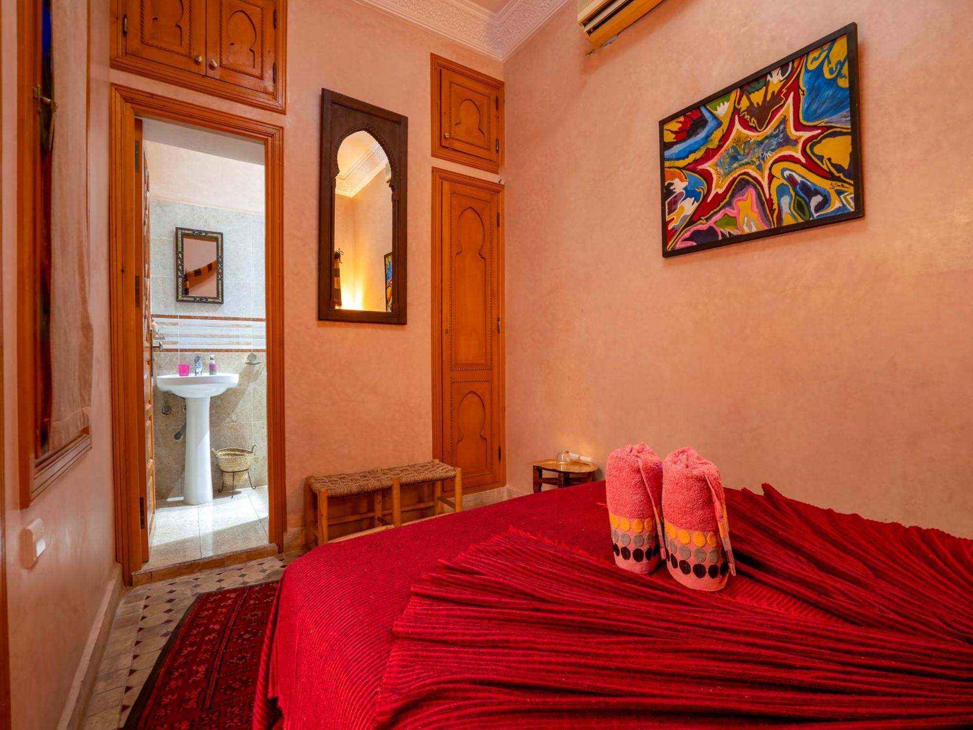 Riad Majdoulina Chez Jiji มาร์ราเกช ภายนอก รูปภาพ