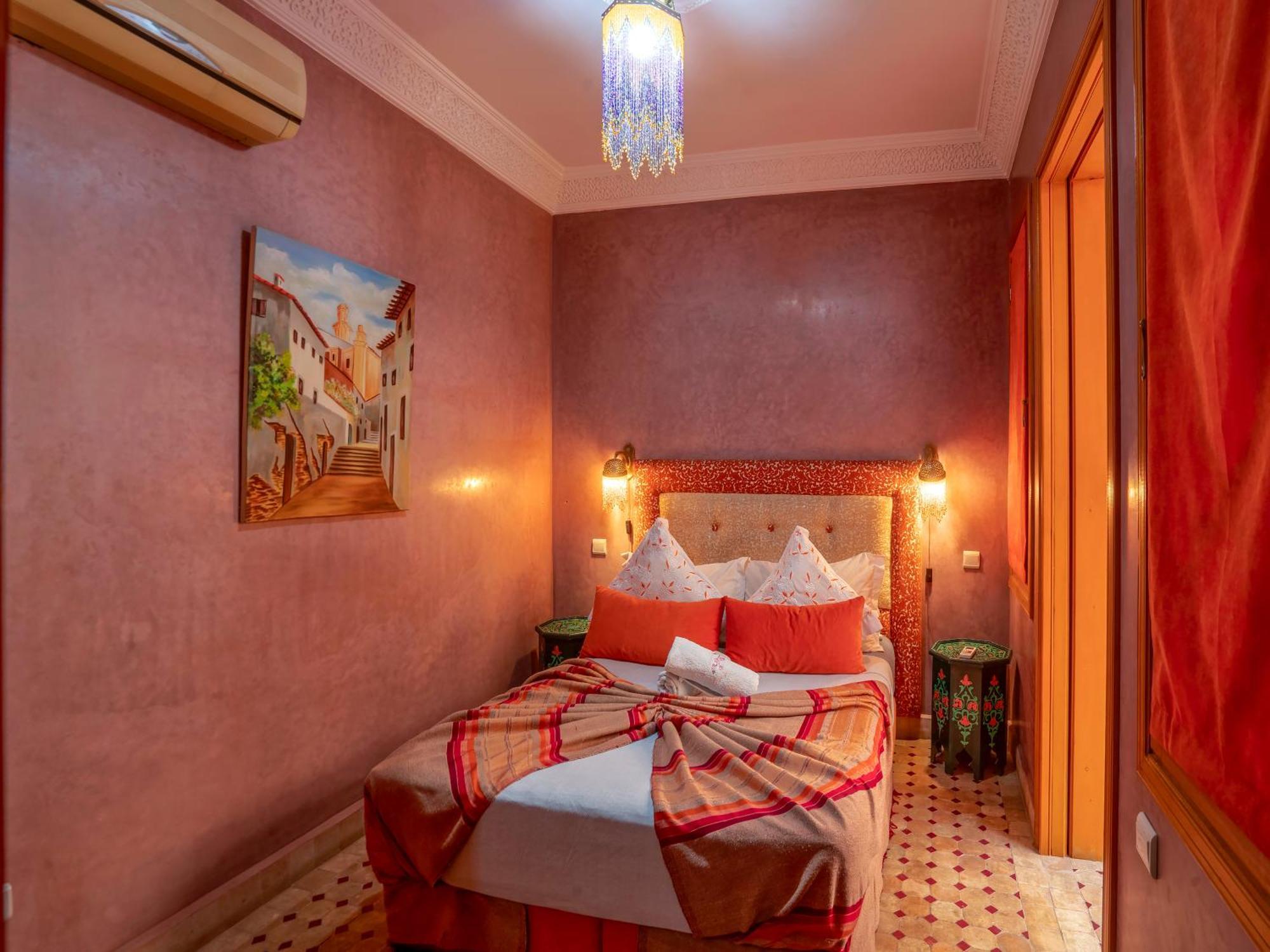 Riad Majdoulina Chez Jiji มาร์ราเกช ภายนอก รูปภาพ